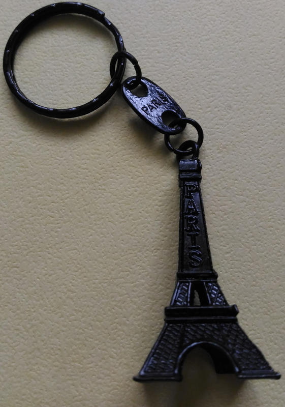 【 法國 】巴黎 艾菲爾鐵塔造型 鑰匙圈（ 黑色款 ）