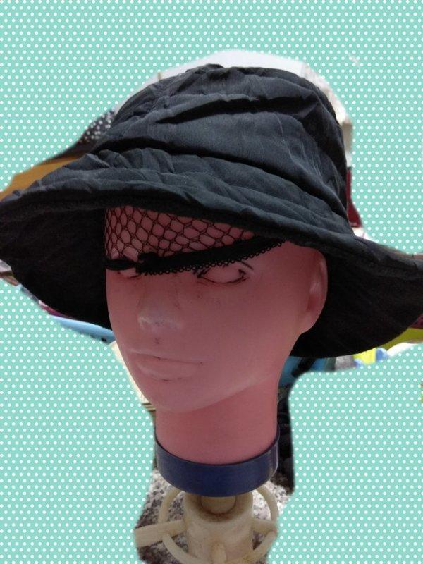 [出清] 黑色 帽子 遮陽萬用 材質軟 