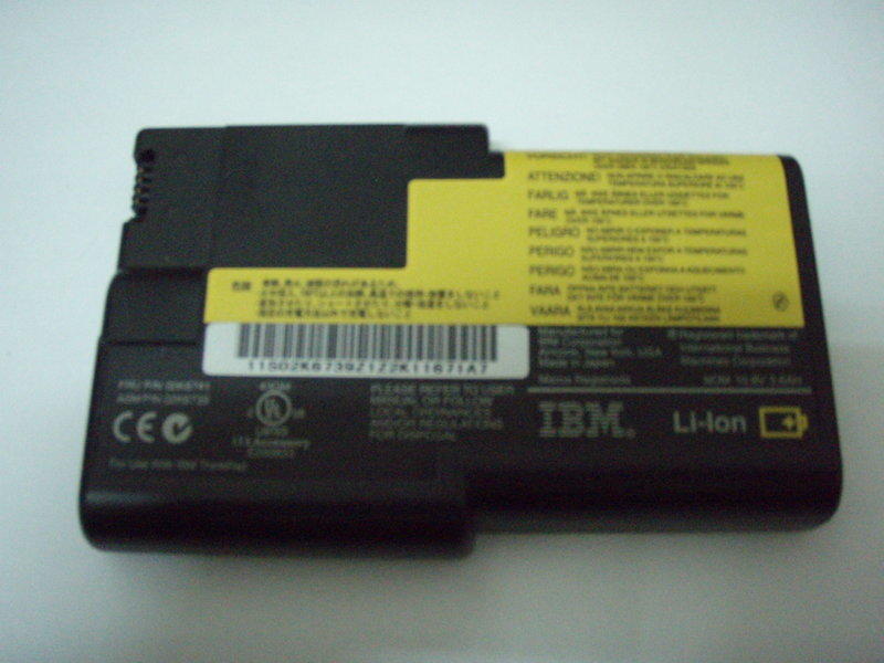 [二手電腦館]原裝IBM 正品 10.8V  3.6AH 02K6741 　電池