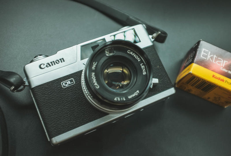 [ 陌影映像 (已售出)] Canon QL17 40mm f/1.7 經典 旁軸 疊影對焦相機 七劍