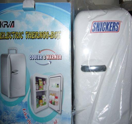 SNICKERS專屬行動冰箱