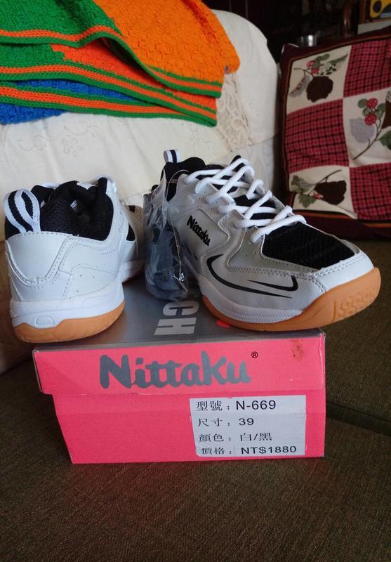 [阿丹桌球]NITTAKU鞋,39號,白/黑,一雙900元