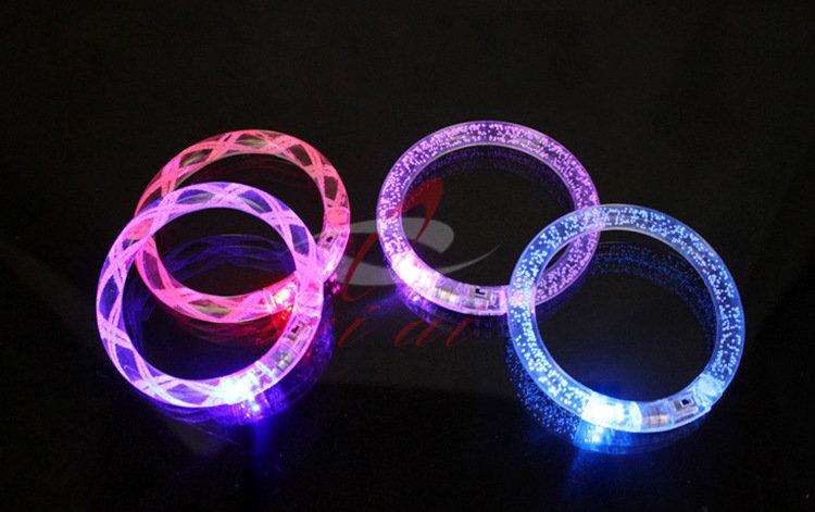 【艾比讚】LED發光手鐲 閃光LED手環 壓克力發光手環 演唱會造勢活動尾牙派對