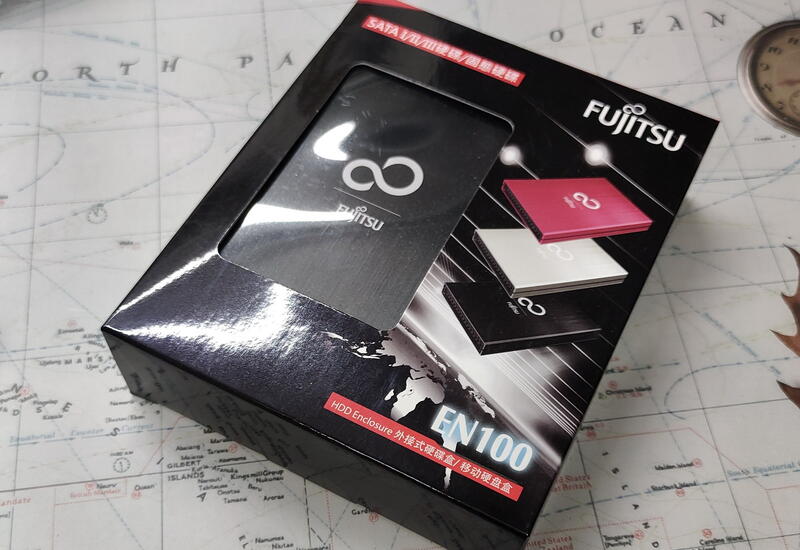 Skpc:富士通 EN100 sata3 鋁製髮絲紋外接硬碟盒 含USB3.0傳輸線