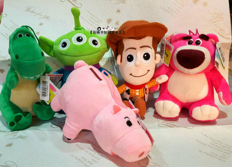 台南卡拉貓專賣店 迪士尼系列 玩具總動員 現貨撲滿豬 其他售完 娃娃 小隻 可繡字 可明天到