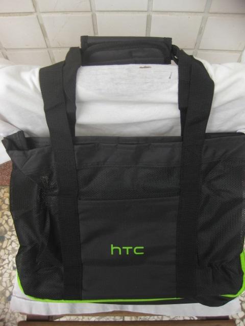 2019 HTC雙層多功能購物袋 (下層為保冷層)