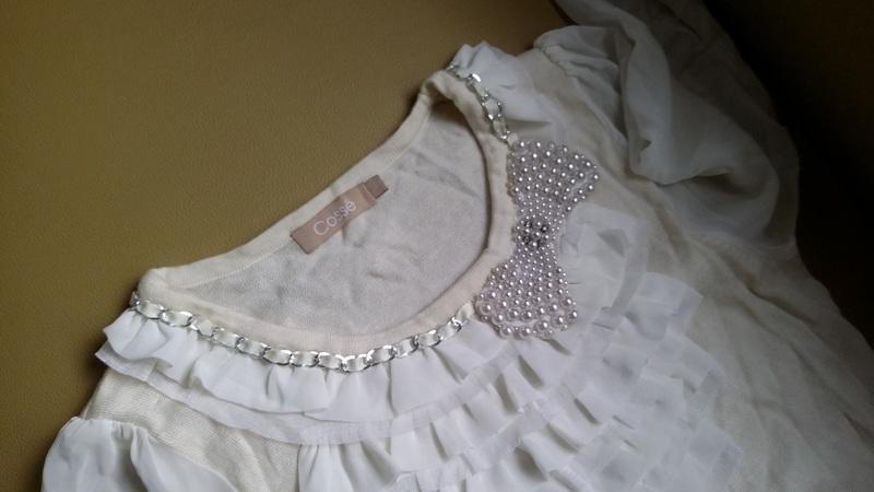 米白色針織衫 長袖薄紗珍珠蝴蝶結 針織上衣 彈性上衣