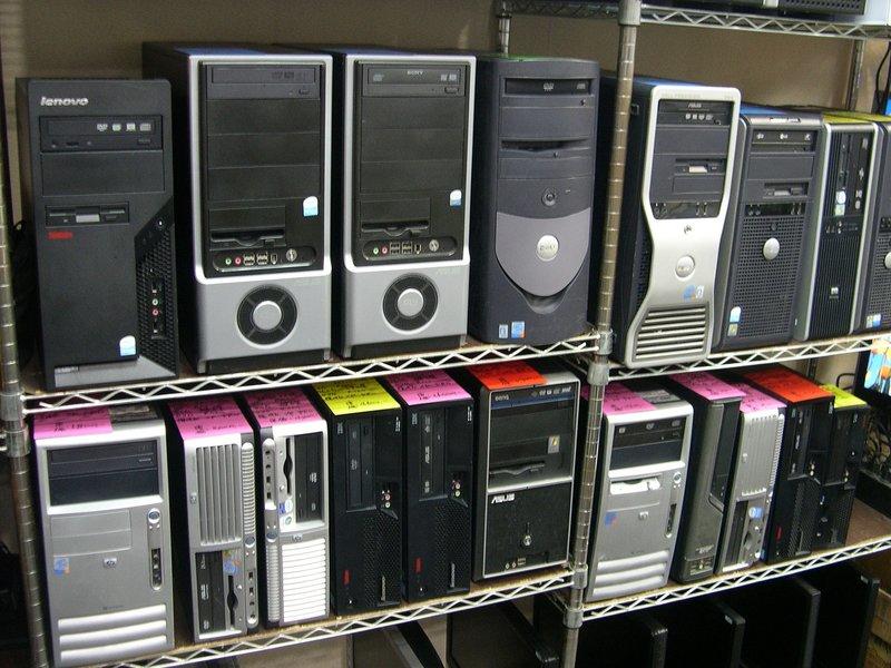 專業電腦量販 二手P3主機 含ISA/RS232/LPT PORT 全功能正常 每台2500元