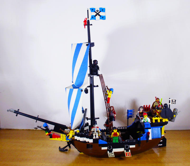 LEGO 樂高 海盜船 官兵船 海盜旗 海盜 殘件拼成 有缺件 如圖