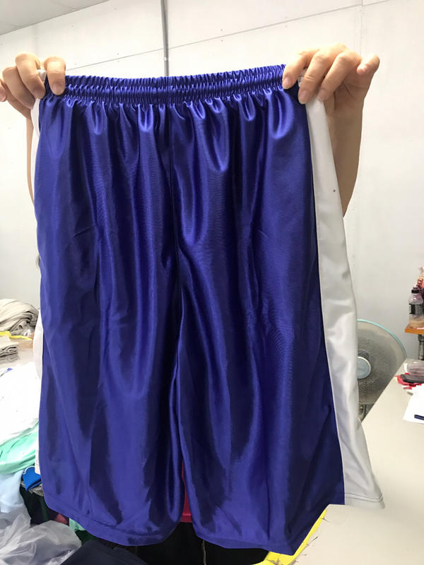 紫色運動短褲 籃球褲 亮光布 小港高中 （台灣製)