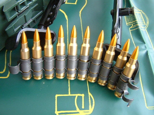 新樂園國魂本舖---M249/T75班用機槍---5.56*45mm 裝飾用假彈/10發彈鍊組