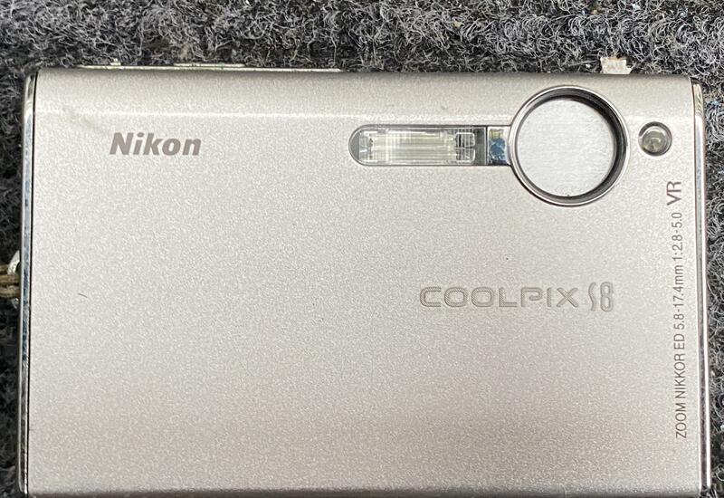 nikonCOOLPIX s8 - デジタルカメラ