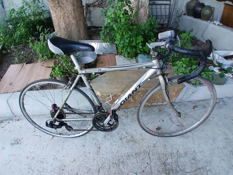 GIANT R1000=捷安特 Giant 公路車 =只有1輛 | 露天市集 | 全台最大的網路購物市集