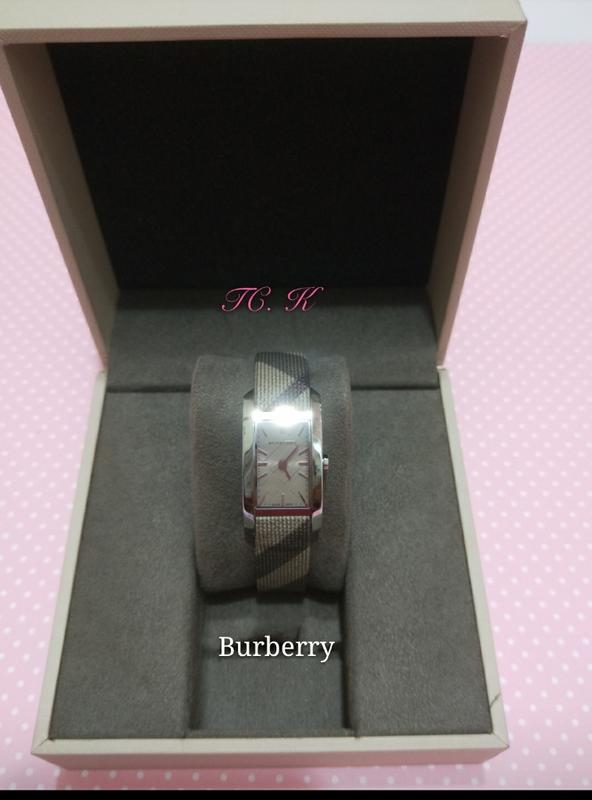 Burberry 經典款手錶