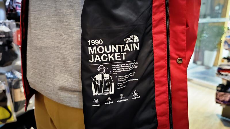 i~jThe North Face 1990 Mountain G/Tgڤ~~M