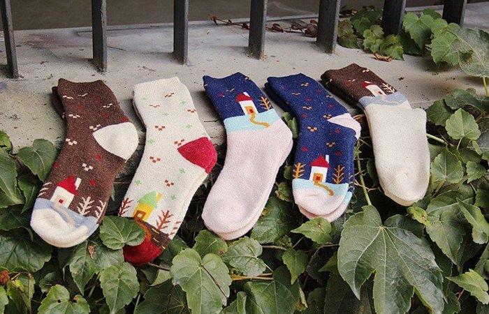 AJKE【G013】 加厚羊毛襪 風景畫毛圈中襪 保暖優質毛圈中襪 秋冬中靴女襪