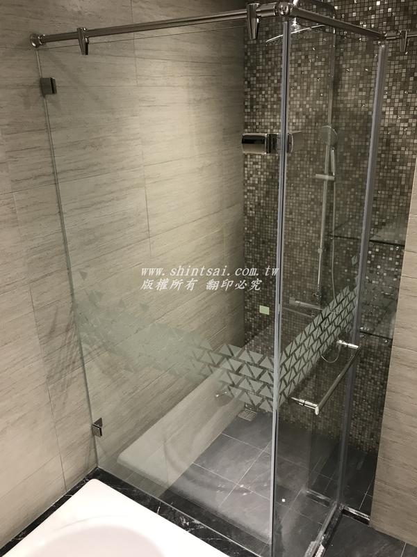 Shintsai玻璃工程 淋浴間 淋浴拉門 品質優乾溼分離 無框五角式淋浴拉門 含丈量、安裝、限地區含安裝
