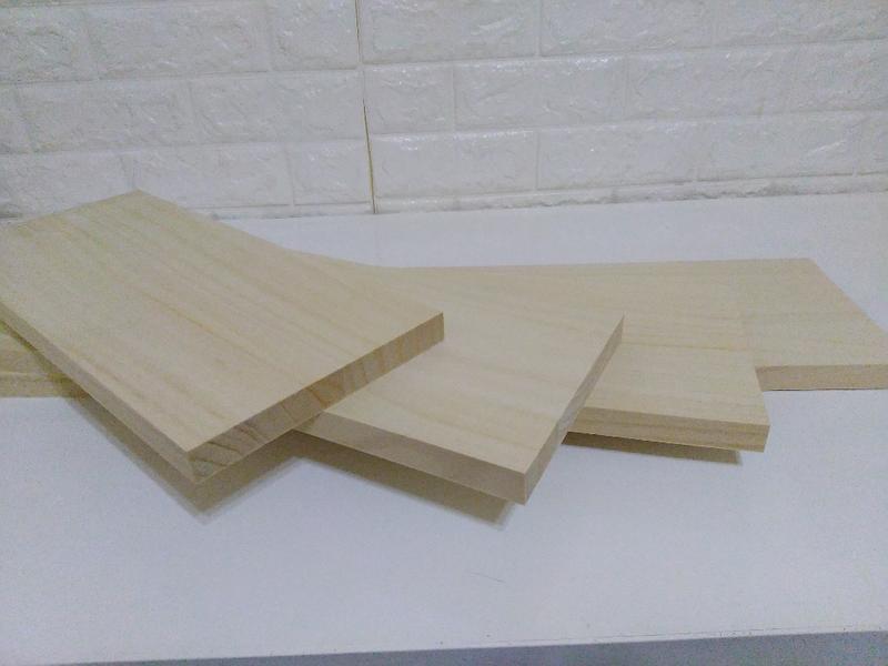 梧桐木層板 台灣廠商現貨 訂製尺寸 梧桐木 松木板 實木板 層板 裝潢材料 實木層板