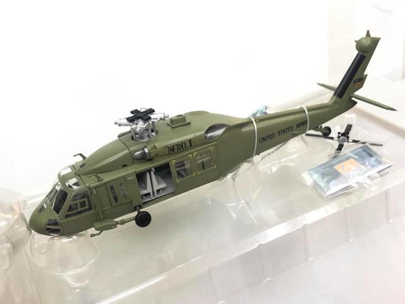 《模王》UH-60A UH-60 UH60 黑鷹 直升機 EASY MODEL--1/72成品飛機、直昇機 有五款可選