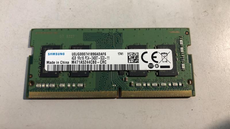 SAMSUNG三星 DDR4 2400T 1R*16