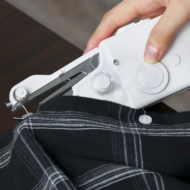 24H出貨【手持電動縫紉機】多功能迷你電動縫紉機 小型電動縫紉機 可攜式縫紉機 裁縫機 縫紉機