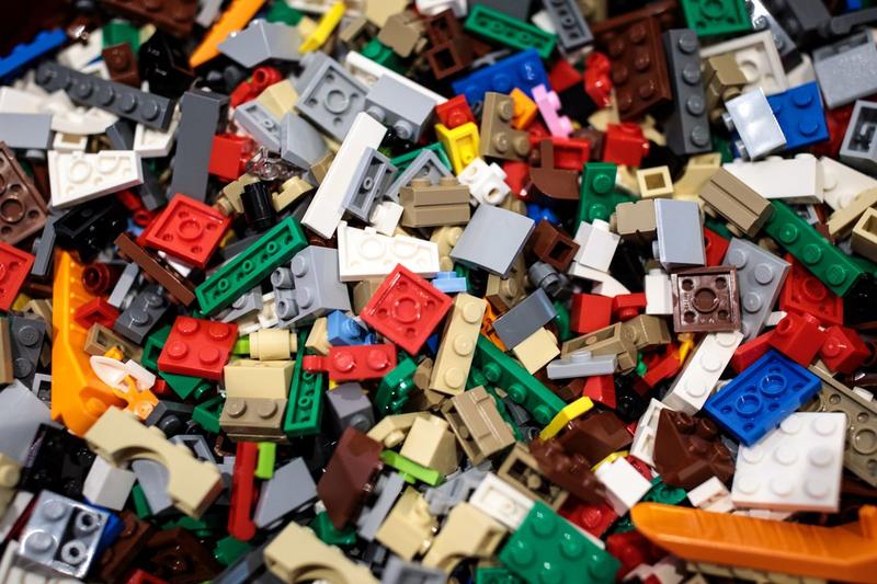 大台北3C工作室收購 lego 正版樂高 各式 基本磚、特殊磚、人偶  高價收購