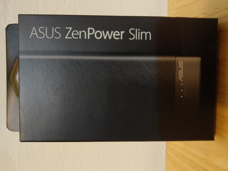 ASUS ZenPower Slim 4000 mAh 行動電源 晶礦黑 重量92g 最薄尺寸 內建LED手電筒