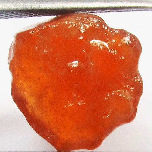芬達石榴石[B3-2002-684-1]100％天然粗糙的芬達Hessonite石榴石 7.43 克拉 產於馬達加斯加