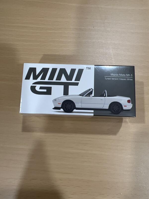 Boss 拍賣 Mini GT 1/64 304 Mazda Miata MX-5