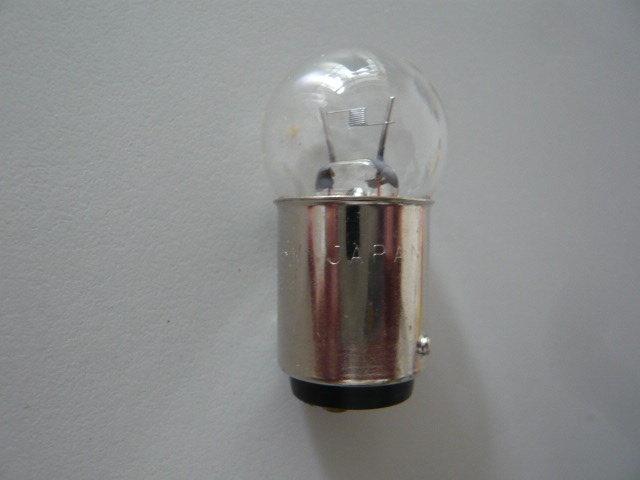 寶新照明  含稅價 FUJI  6V 15W 2A  BA15D 直立式鎢絲燈泡