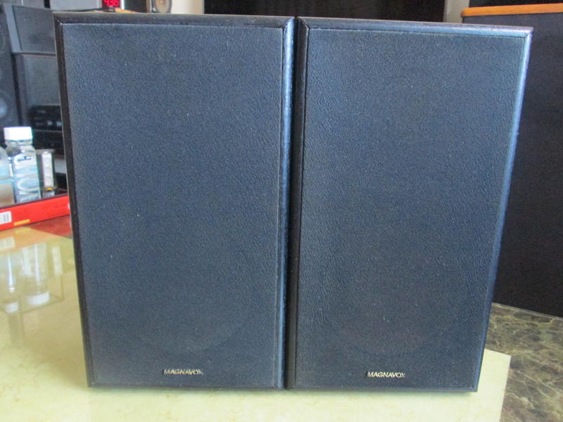 老楊音響 二手 美商 Magnavox MX891SSS 5.5吋二音路桌上型喇叭1對 品相尚佳良品