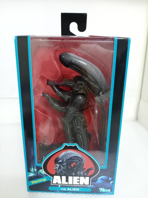 瑞智台中neca 正版異形 Alien40周年 異形見血版7吋可動人偶 盒損 全店任選兩件免運費