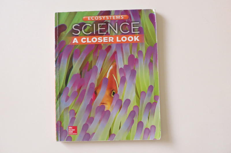 Science A Closer Look "Ecosystems"  英文教科書