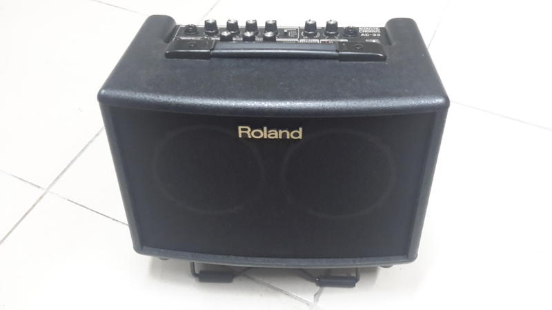Roland AC-33 可攜式多功能木吉他專用音箱（可裝電池）適合中小型街頭表演