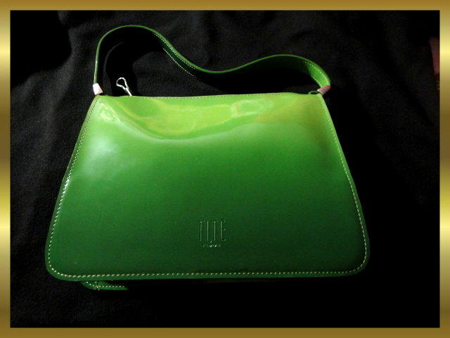 『玩偶的家』【TITE 綠色 手提包】淑女包、側背包、購物包、 美觀實用