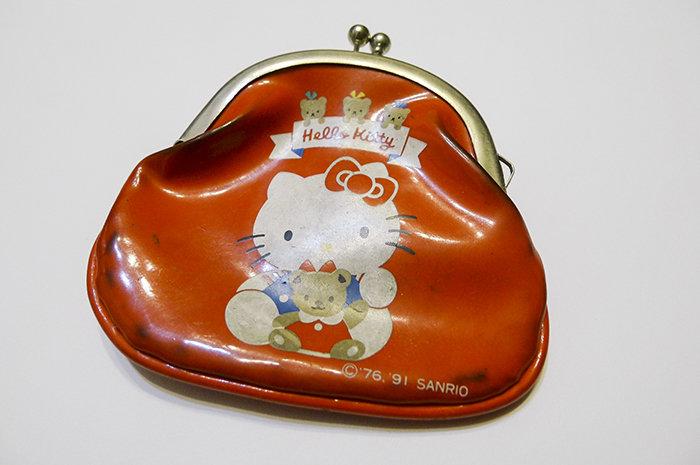 【三麗鷗Sanrio系列】凱蒂貓 Hello Kitty 紅色漆皮口金包 零錢包 可交換換物