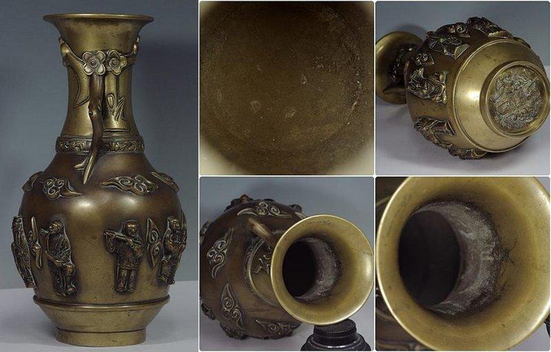 UM750 明宣徳 老銅浮雕老人童子圖花插・銅花立・銅花瓶・銅