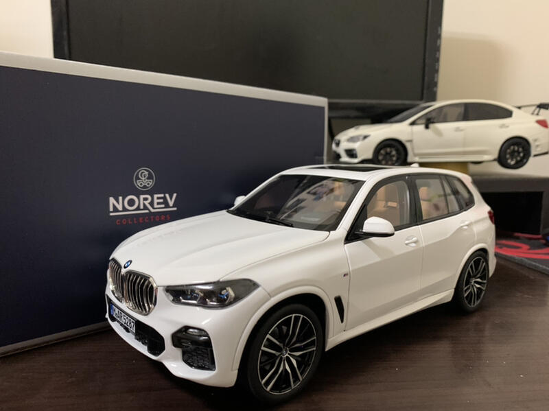 【E.M.C】1:18 1/18 Norev BMW X5 G05 2019 金屬模型車