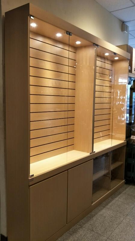 大豐玻璃櫃-公仔櫃-可調高低、展示櫃、珠寶櫃、飾品櫃、玻璃櫃、手機櫃、鐘錶櫃