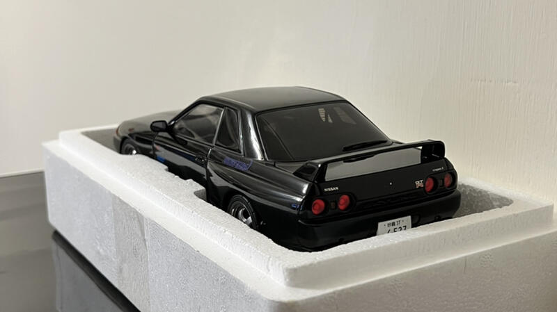 1/18 AUTOART オートアート 頭文字D中里毅 NISSAN SKYLINE GT-R R32 