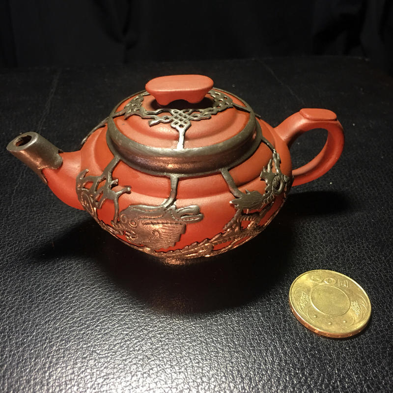 ［最低價]  金屬龍衣造型茶壺 泡茶 器皿 勿直接下標詳看說明