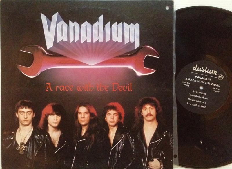 先行一車/金屬/Vanadium - A Race With The Devil