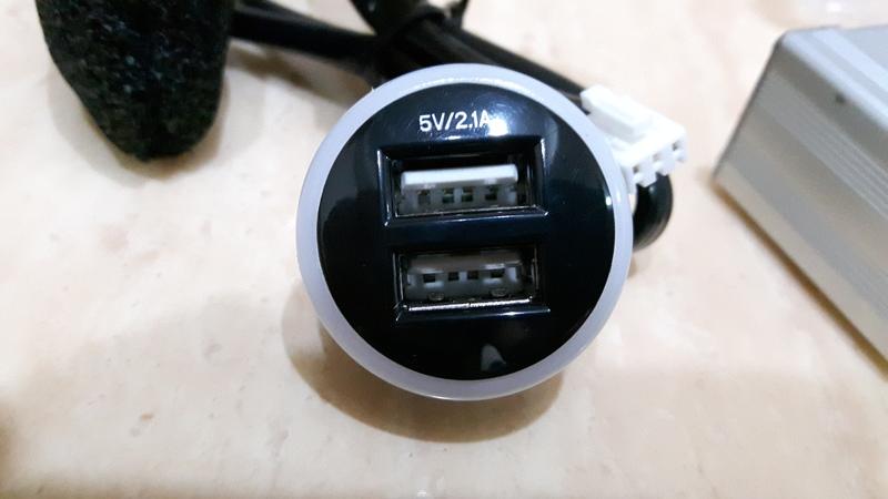 車美仕 藍光雙孔USB 圓形方形款 充電橘光 雙孔 2.1A 充電孔
