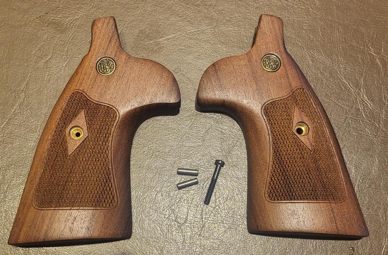 S&W M&P 9専用 木製高級化粧箱　※希少なワンオフ生産品※ S&W M&P 9専用 木製高級化粧箱 ※希少なワンオフ生産品※ 美製