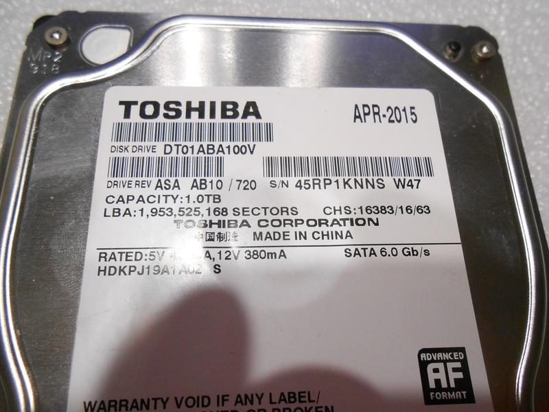 TOSHIBA 1000G （DT01ABA100V） （2） 3.5吋 硬碟【無壞軌、無異音】