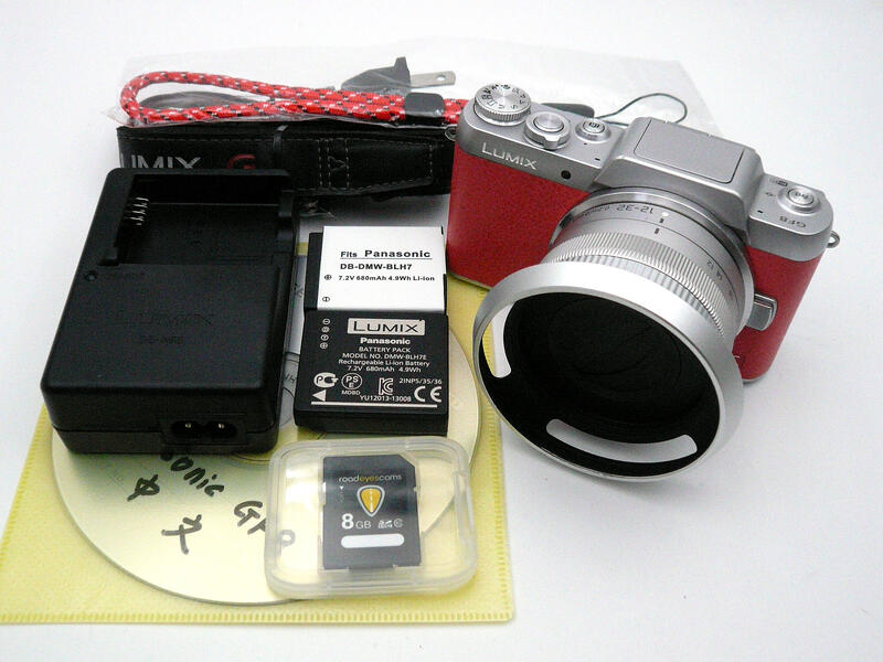 **美顏、自拍* Panasonic GF8 +12-32mm 鏡頭+JJC自動蓋 - 粉色 - 公司貨