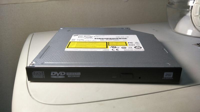 GTC0N LG 薄型DVDRW 燒錄機，SATA介面。
