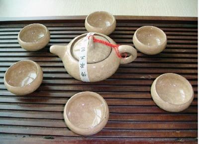 【小工人】7件組象牙黃冰裂茶具套裝 禮盒保利龍內包裝 冰裂釉茶具1茶壺6茶杯