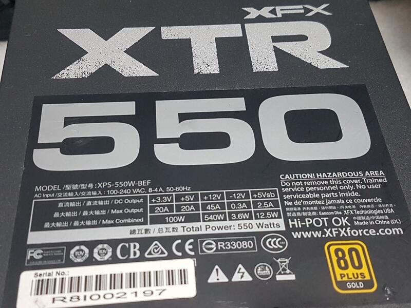 XFX XPS-550W 全模組化 金牌 電源供應器