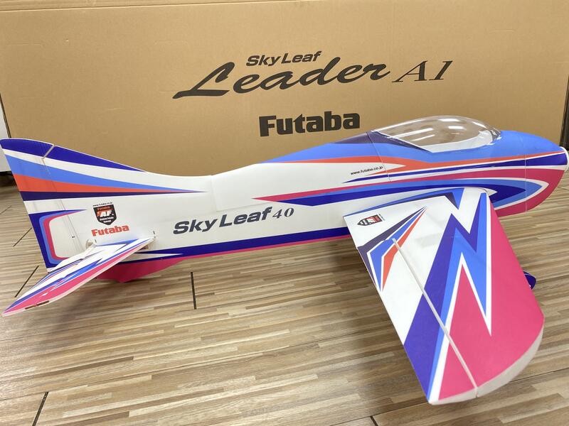 Futaba Sky Vision S-40 ラジコン飛行機 Futaba Sky Vision S-40